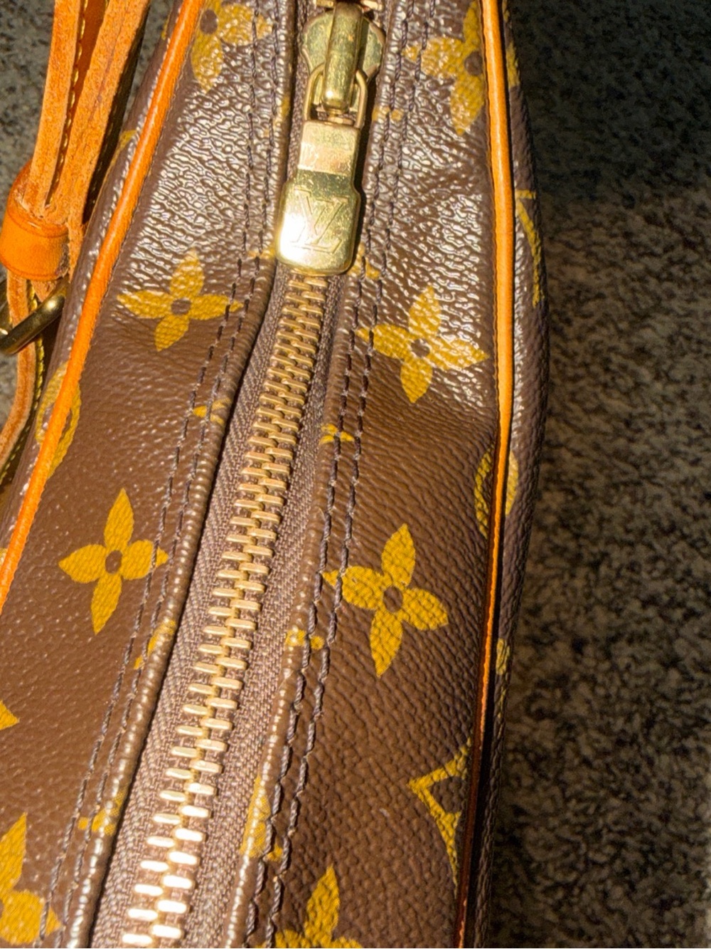 Louis Vuitton Monogram Vintage Boulogne 30 Shoulder Bag - Picture 15 of 16